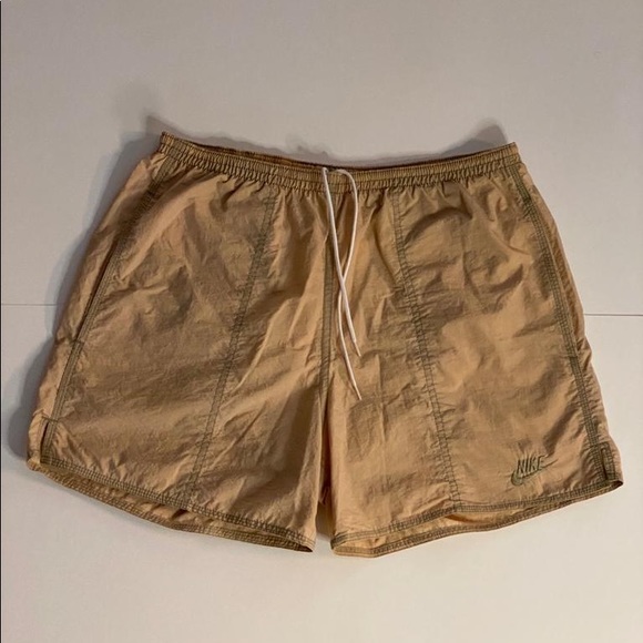 Nike Vintage 80’s Runner Shorts - Picture 3 of 4
